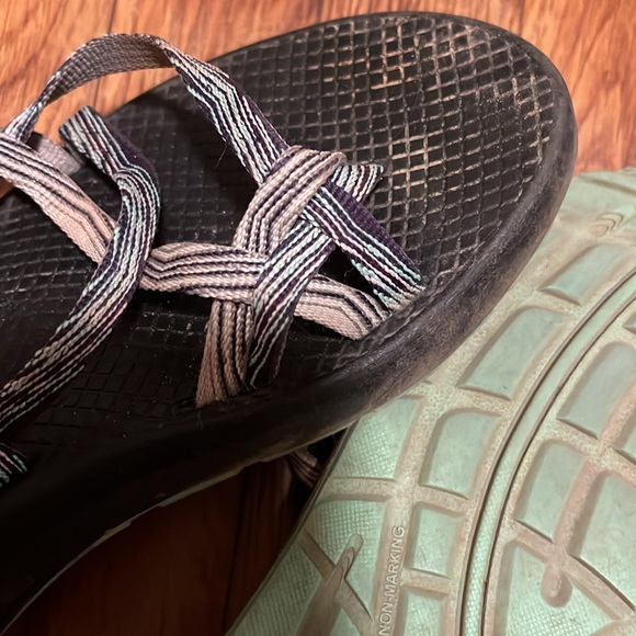 Chacos - Picture 3 of 3